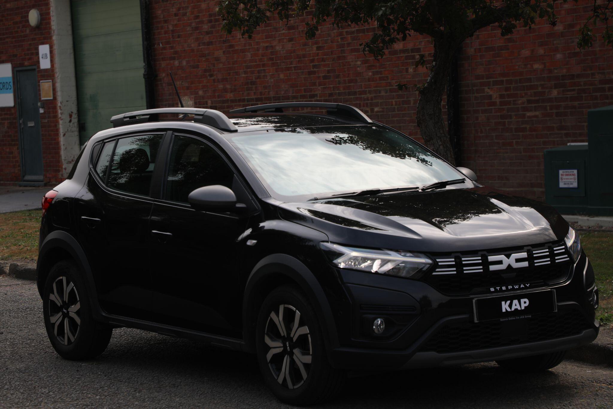 Large vehicle image